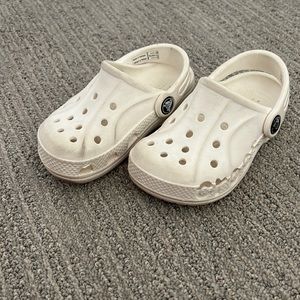 Kids crocs